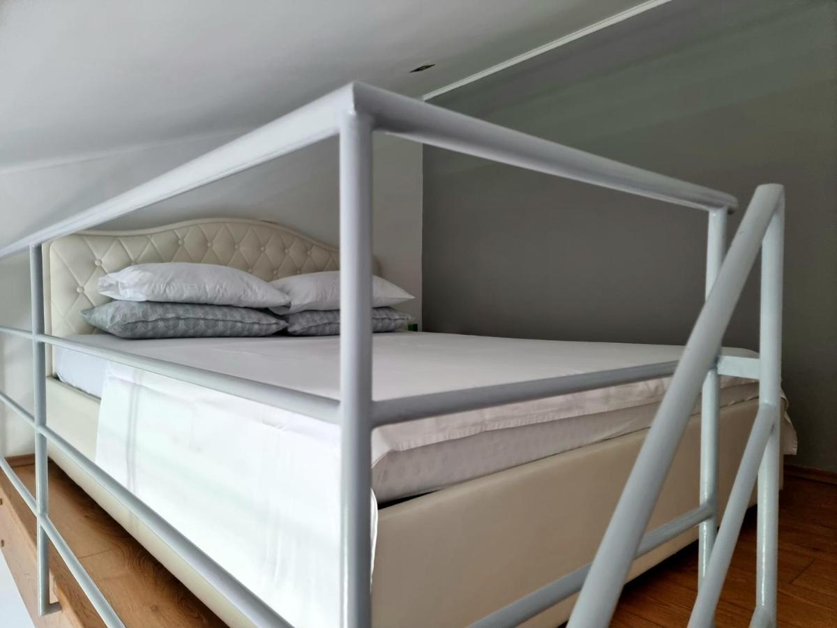 Studio Apartman Tirza Valbruna Apartment *