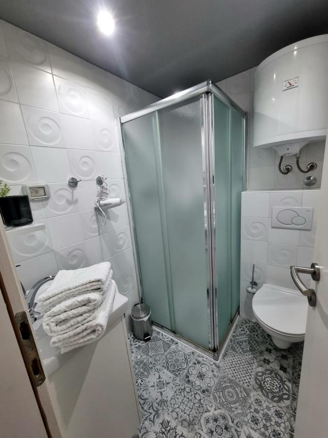 Studio Apartman Tirza Valbruna *